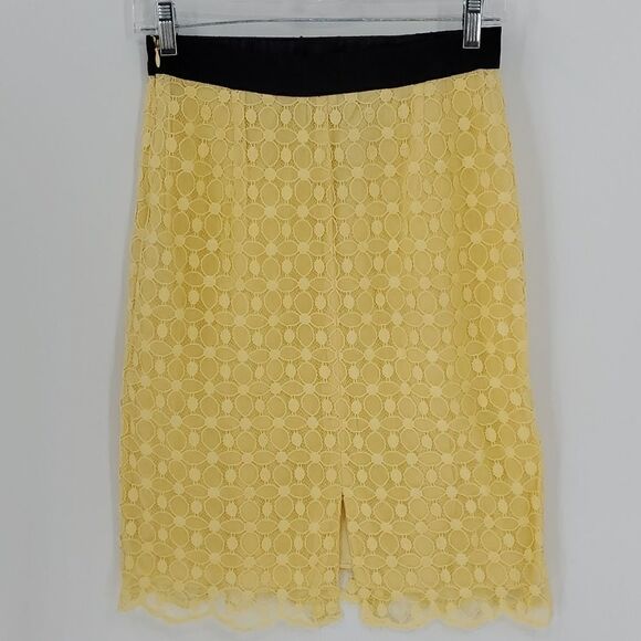 Milly of NY. Yellow skirt Y2K black band. Lace. Size 2 very flattering styl… - Picture 3 of 8